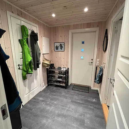 Modern In Malangen * Mestervik